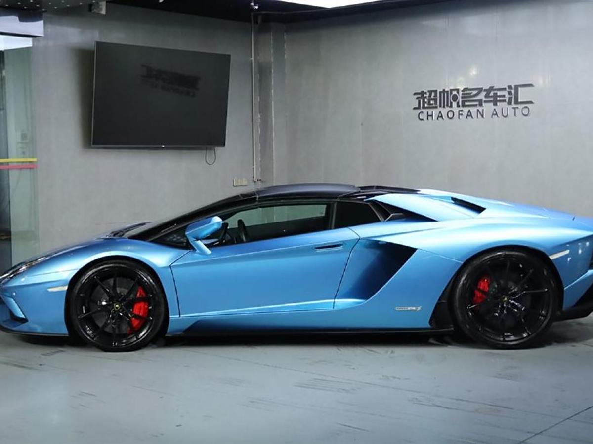 蘭博基尼 Aventador  2018款 Aventador S Roadster圖片