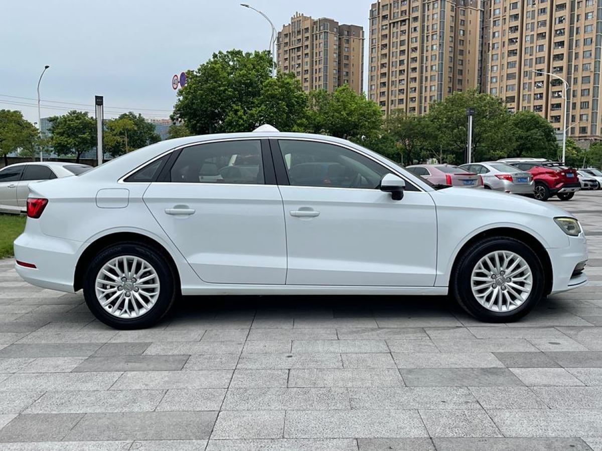 奥迪 奥迪A3  2014款 Limousine 35 TFSI 自动时尚型图片