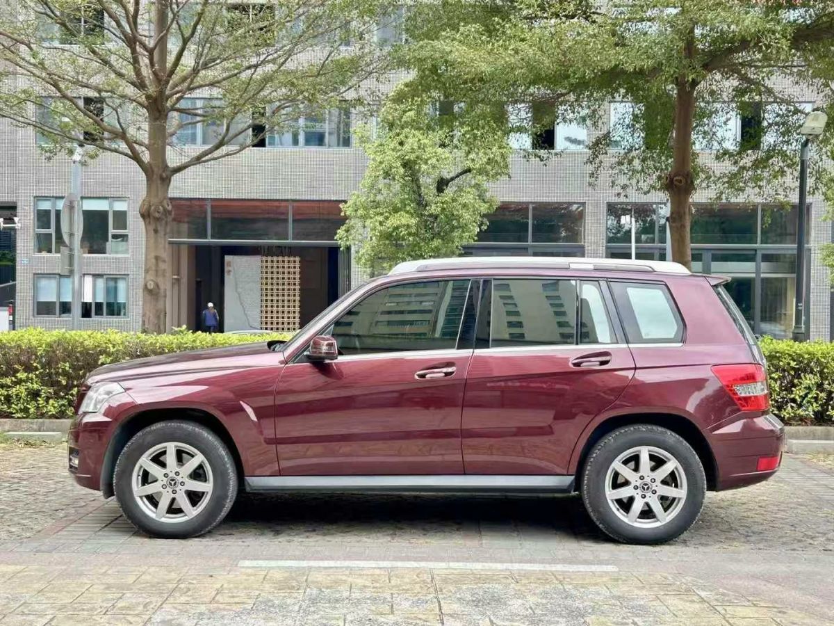 奔馳 奔馳GLK級(jí)  2010款 GLK 300 4MATIC 時(shí)尚型圖片