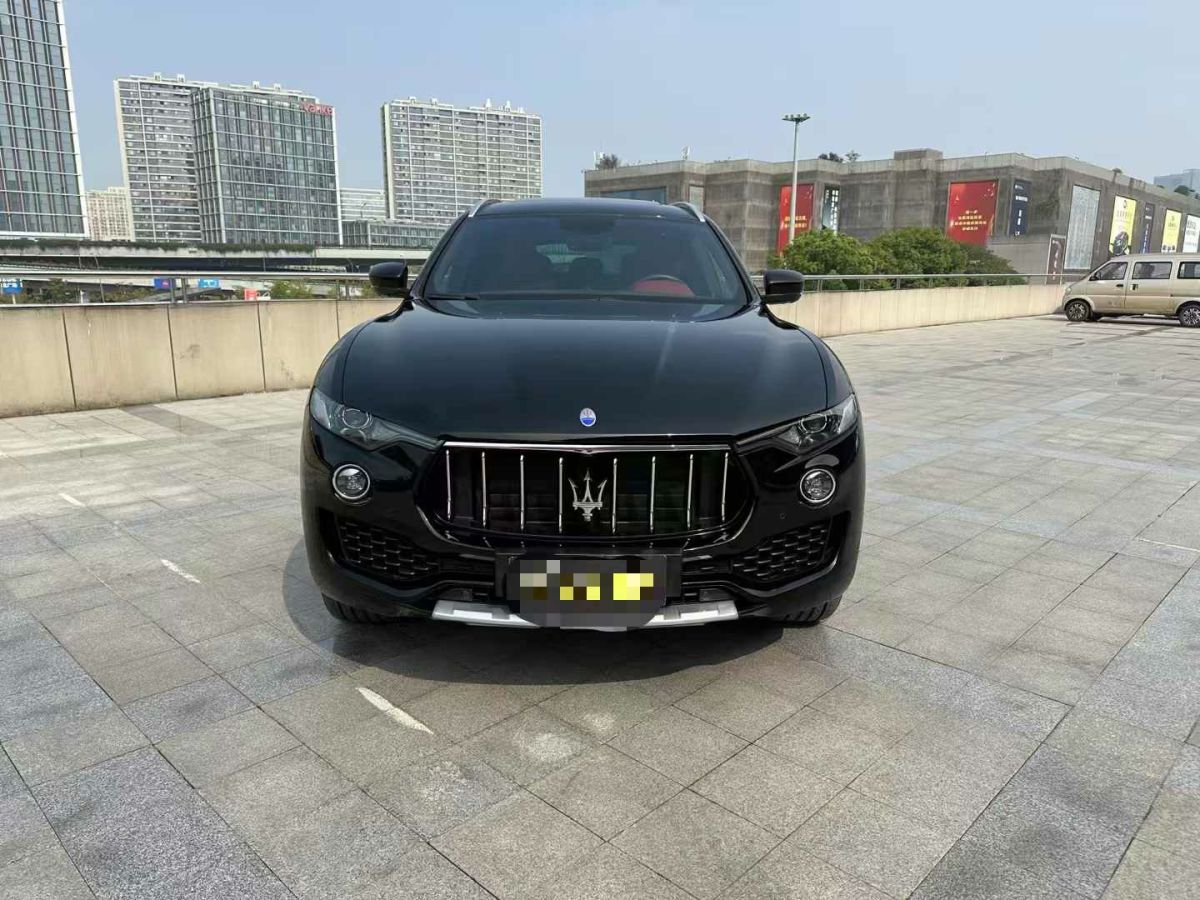 瑪莎拉蒂 Levante  2018款 3.0T 350Hp 標準版圖片