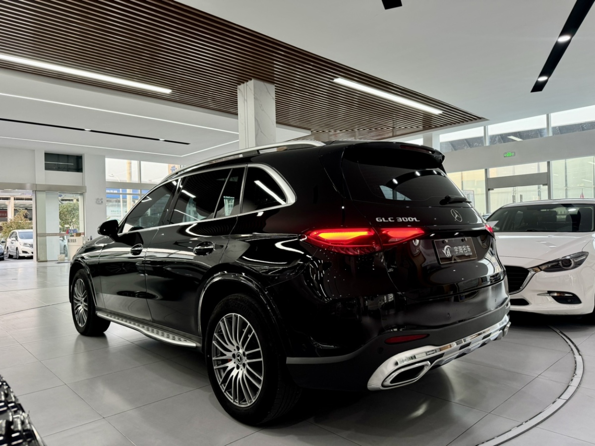 2023年7月奔馳 奔馳GLC  2023款 GLC 300 L 4MATIC 動感型 5座