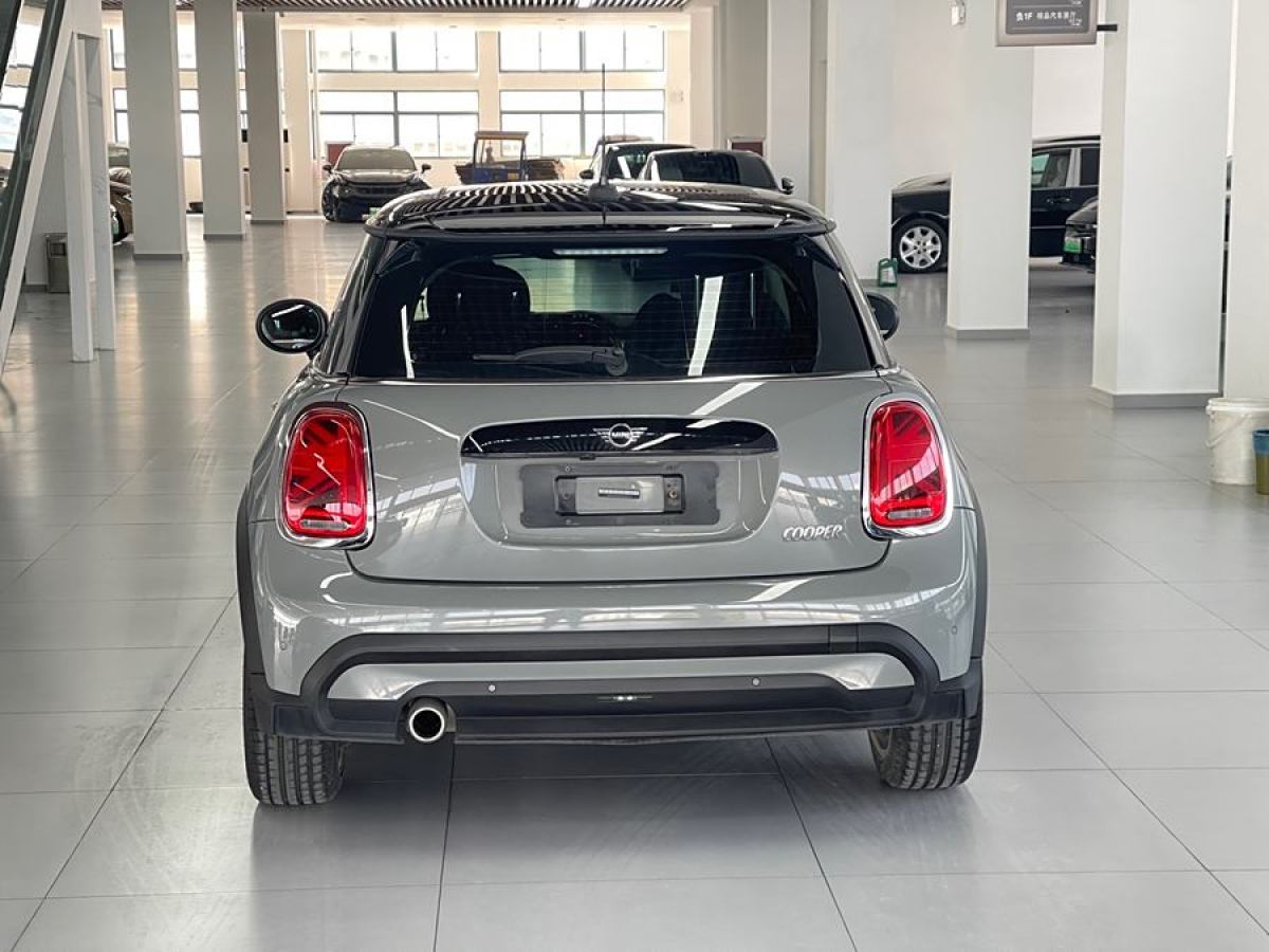 MINI MINI  2022款 改款 1.5T COOPER 經典派圖片