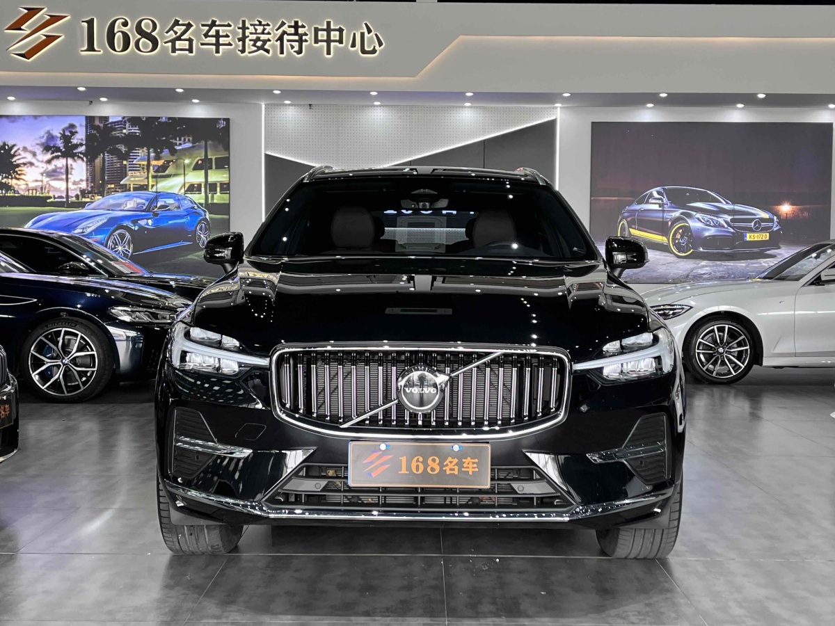 沃爾沃 XC60  2024款 B5 四驅(qū)智遠(yuǎn)豪華版圖片