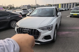 奧迪Q3 奧迪 35 TFSI 時尚致雅型