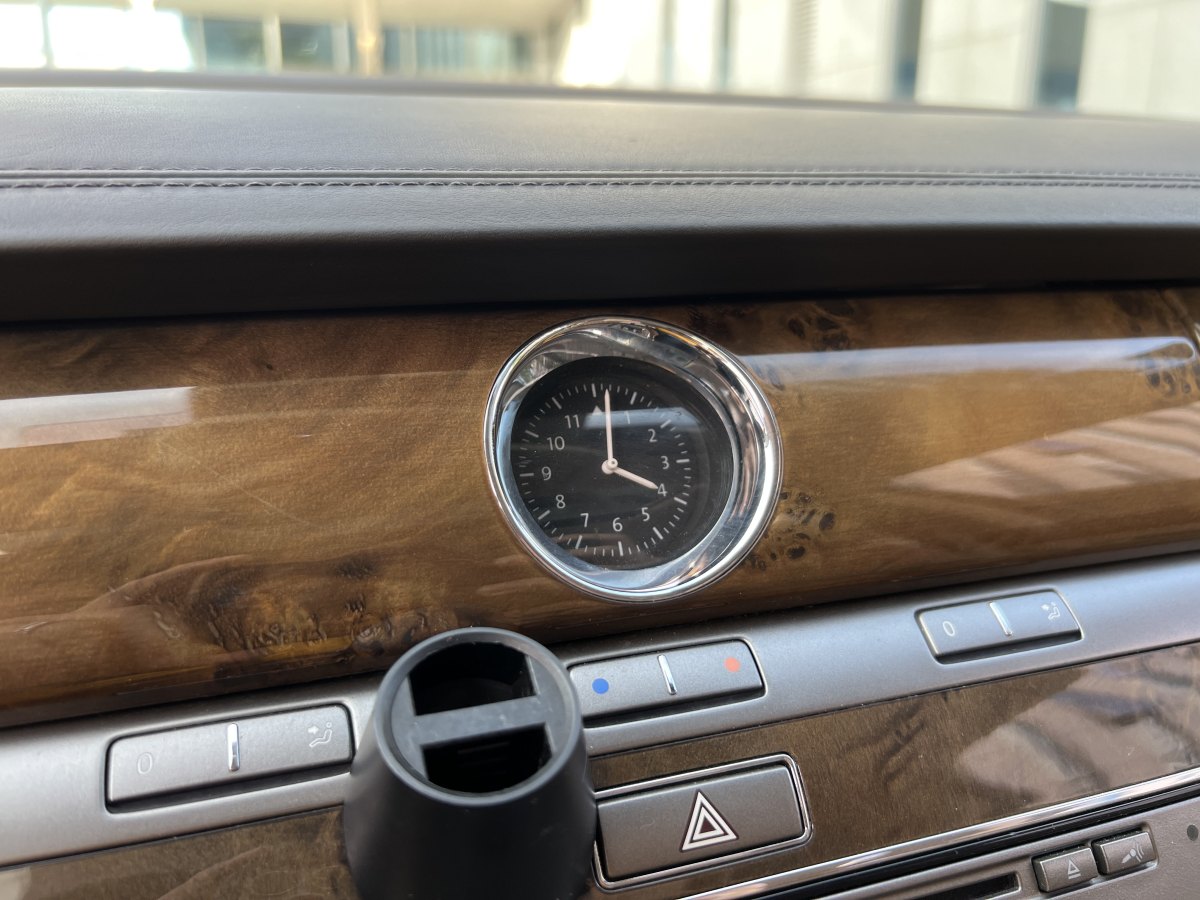 大眾 輝騰  2012款 3.0L 行政型圖片