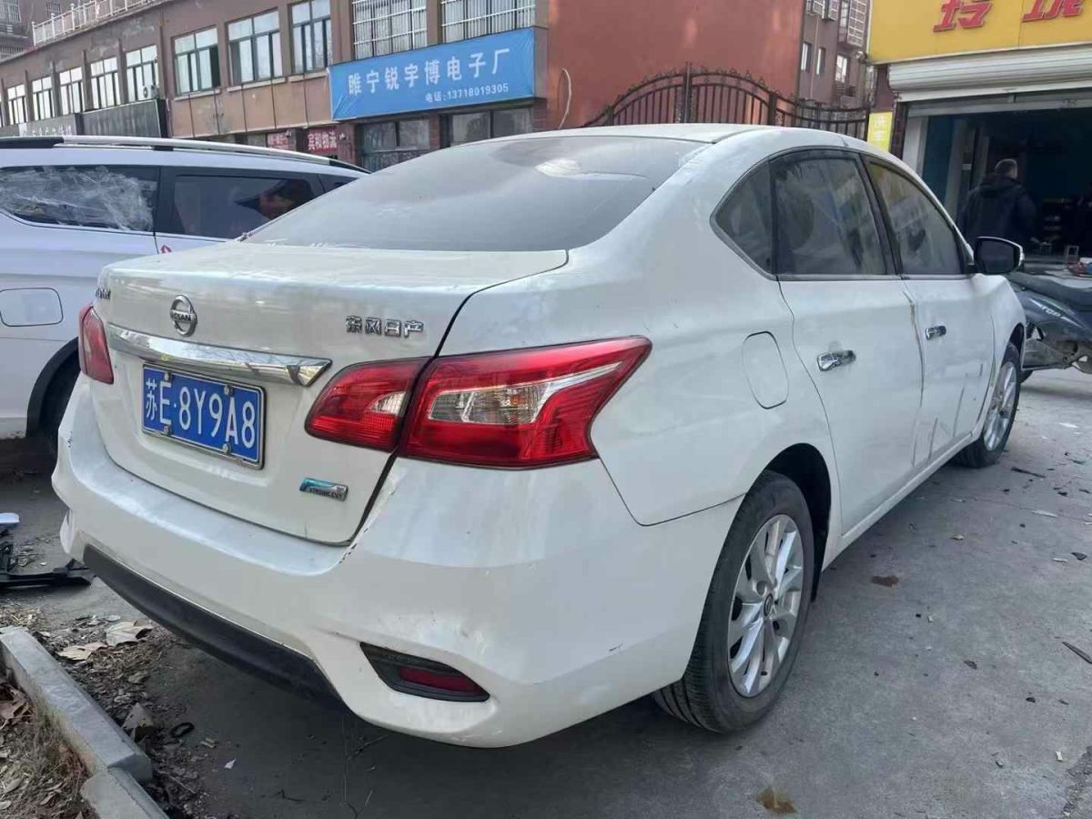 日產(chǎn) 軒逸  2019款  經(jīng)典 1.6XE CVT舒適版圖片