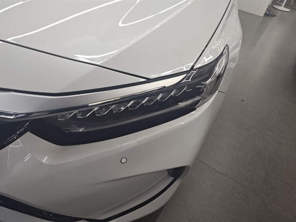 本田 INSPIRE  2022款 銳?混動(dòng) 2.0L 凈雅版圖片