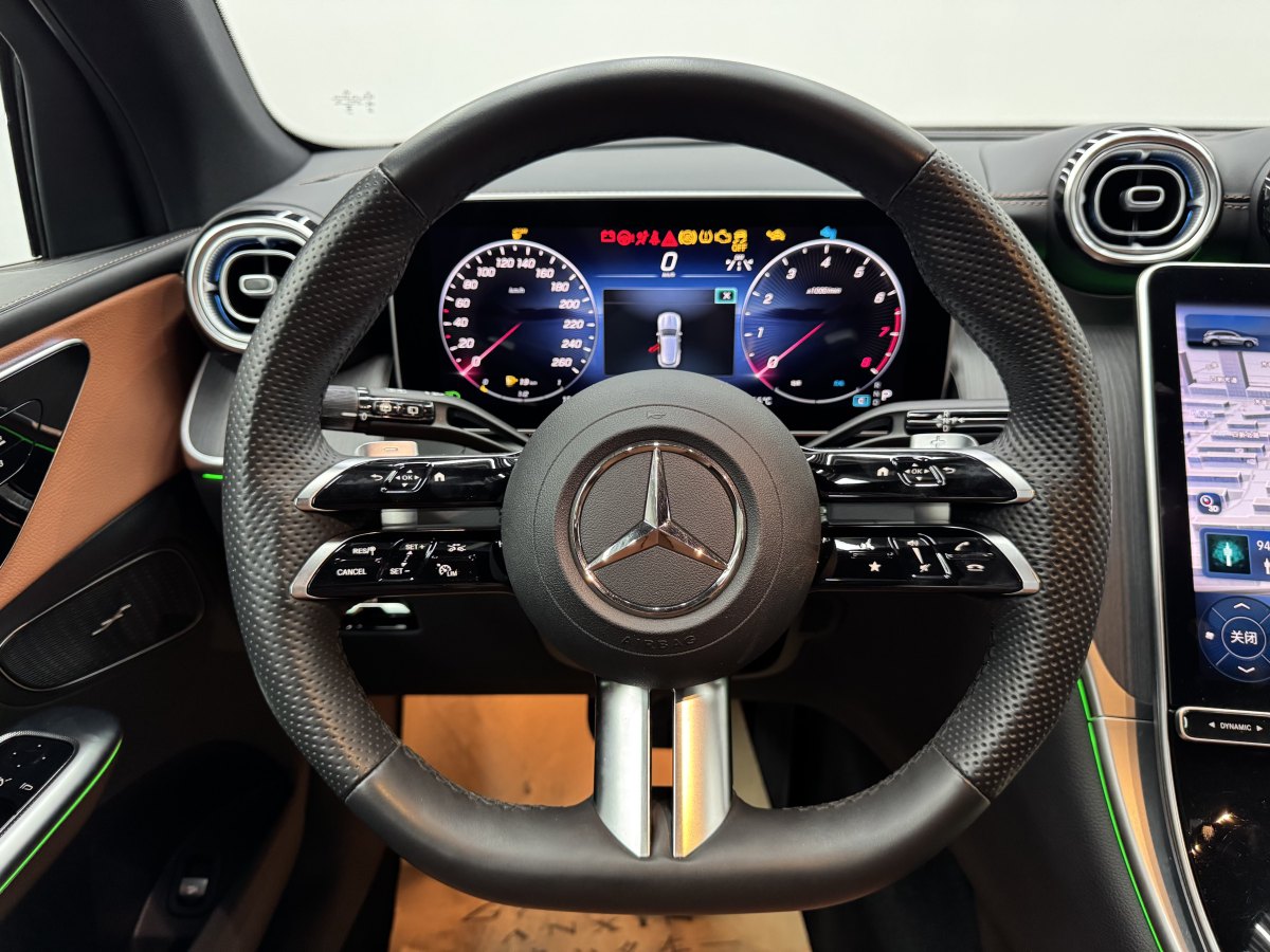 2023年5月奔馳 奔馳GLC  2024款 改款 GLC 260 L 4MATIC 豪華型 5座