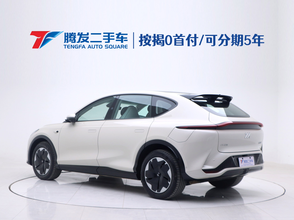 智己 智己LS7  2023款 77kWh Urban Fit后驅(qū)版圖片