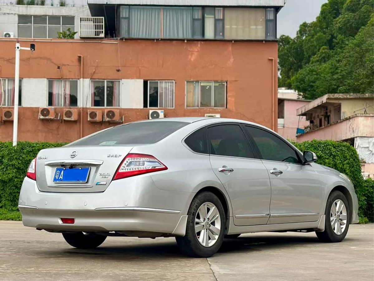 日產(chǎn) 天籟  2011款 2.5L XL榮耀版圖片