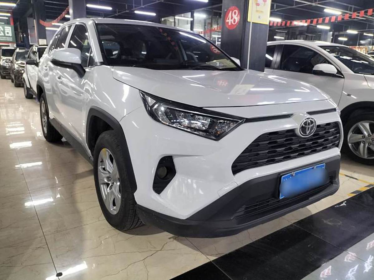 2021年5月豐田 RAV4榮放  2022款 2.0L CVT兩驅(qū)都市版