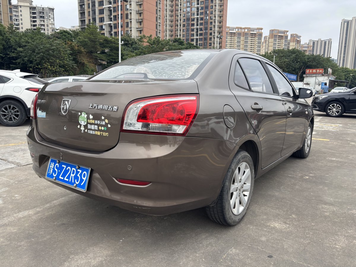 寶駿 630  2012款 1.5L DVVT手動(dòng)舒適型圖片