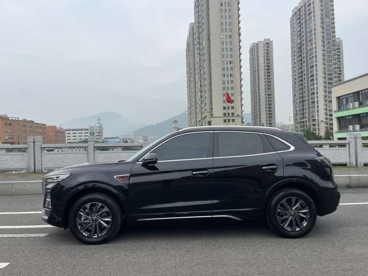 紅旗 紅旗HS5  2023款 2.0T 旗享Pro版圖片
