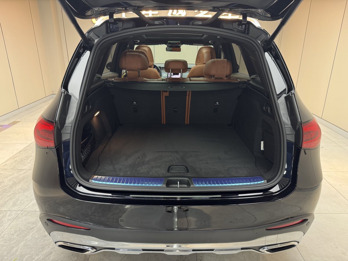 奔馳 奔馳GLC  2024款 改款 GLC 260 L 4MATIC 豪華型 5座圖片