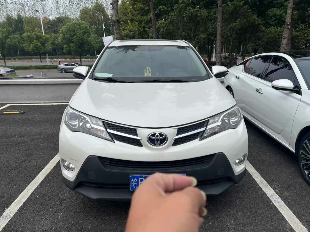 豐田 RAV4 圖片