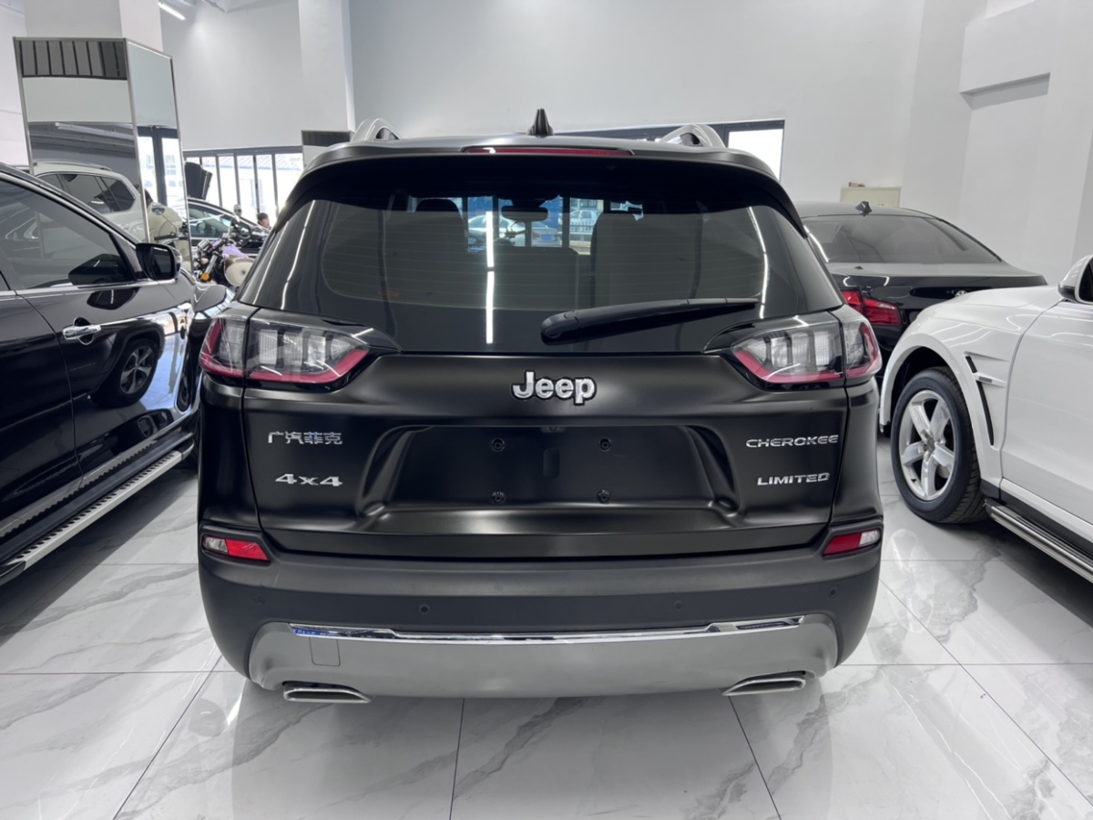 jeep 自由光 2020款 2.0t 四驅豪華版圖片