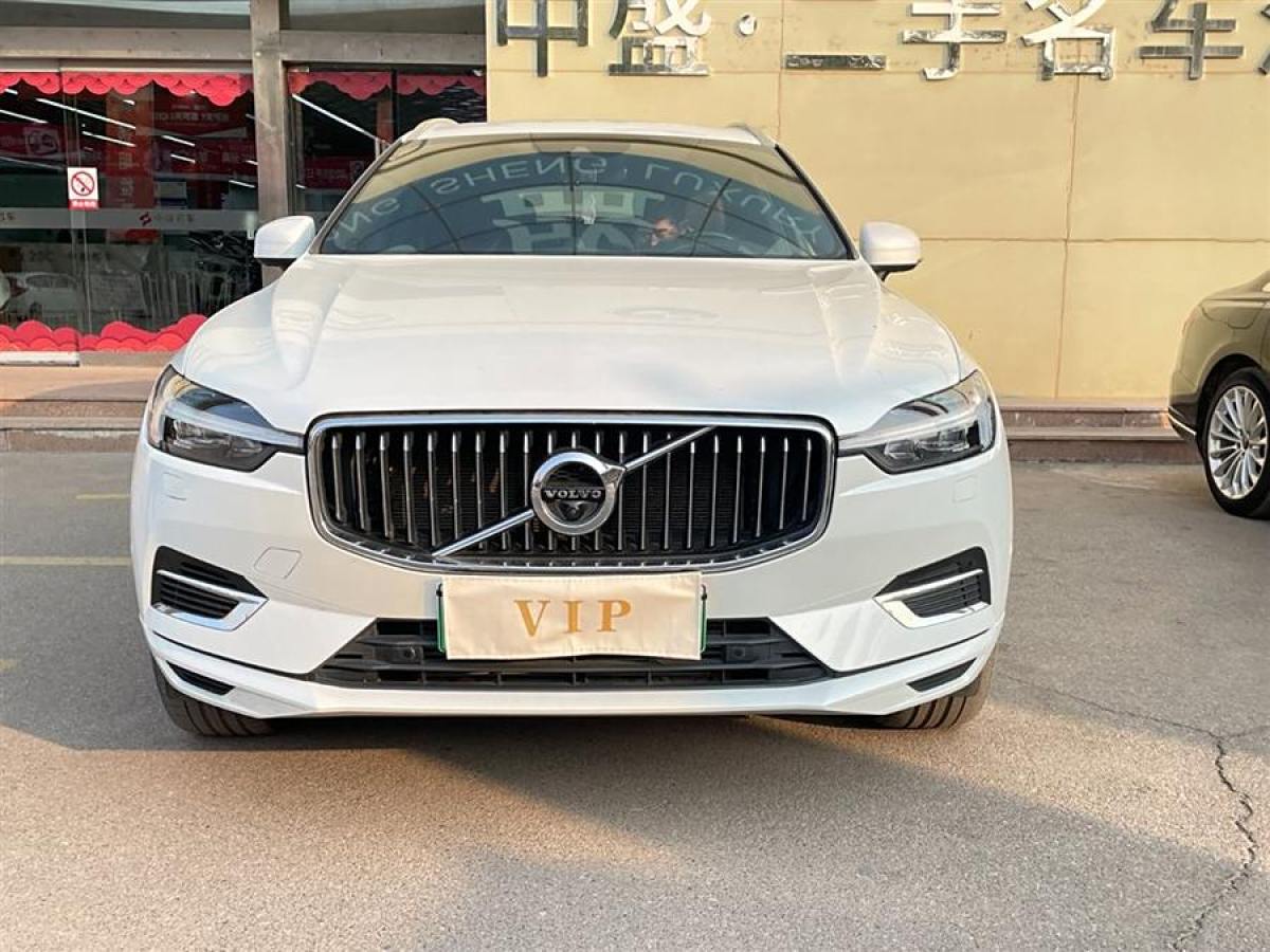 沃爾沃 XC60新能源  2024款 T8 插電混動 長續(xù)航四驅智雅豪華版圖片