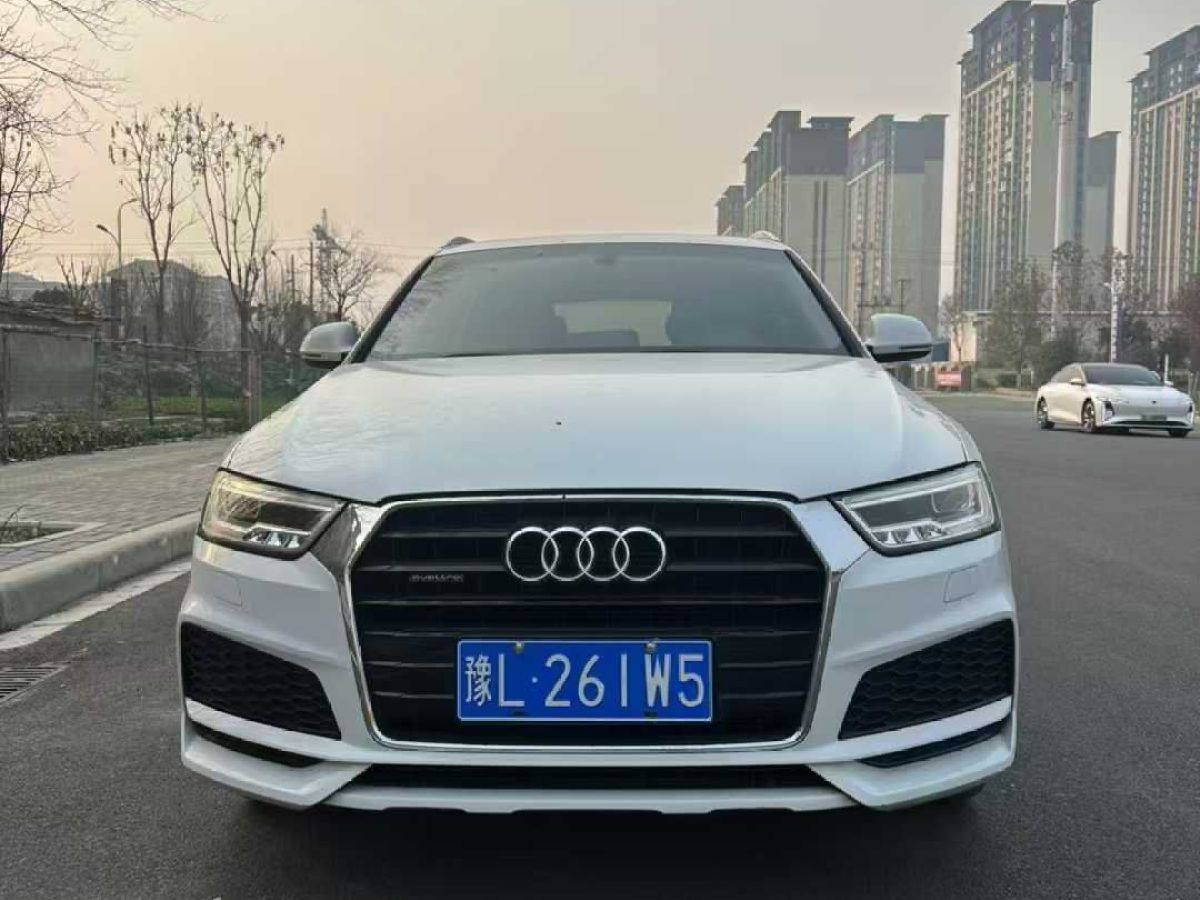 奧迪 奧迪Q3  2019款  35 TFSI 時(shí)尚動(dòng)感型圖片