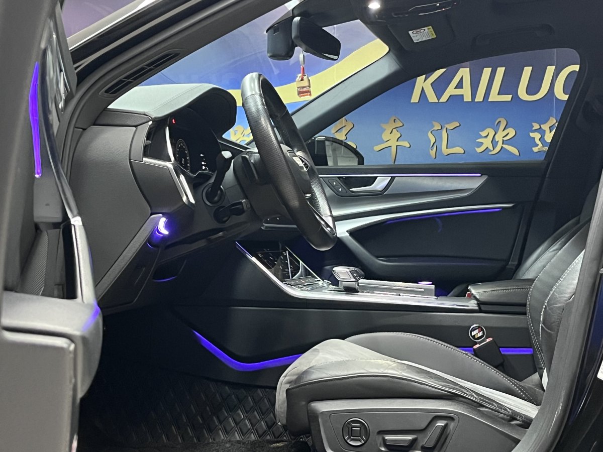 奧迪 奧迪A6L  2021款 45 TFSI 臻選動感型圖片