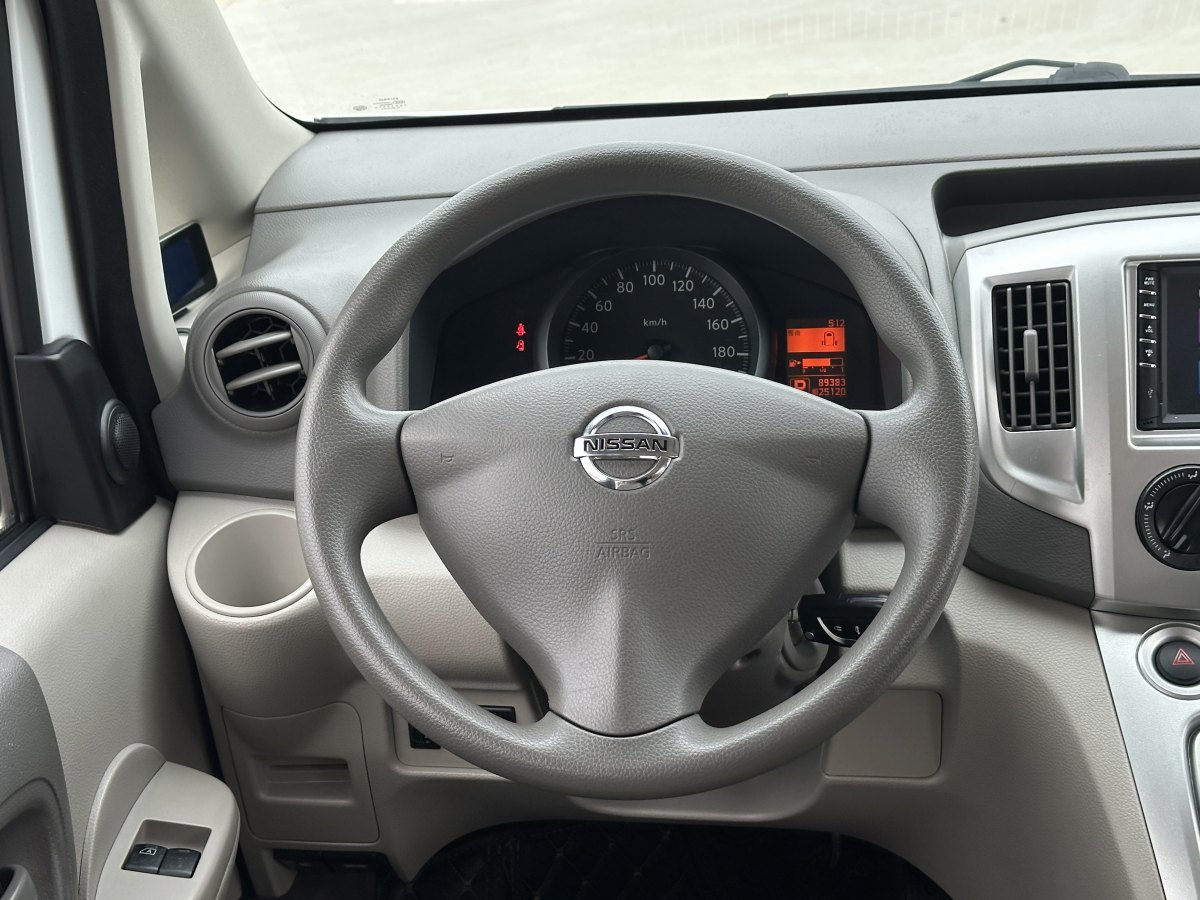 日產(chǎn) NV200  2018款 1.6L CVT豪華型圖片