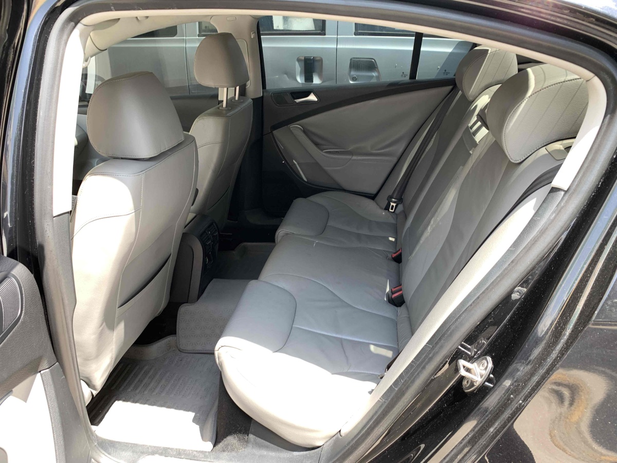 大眾 邁騰  2011款 2.0TSI DSG豪華型圖片