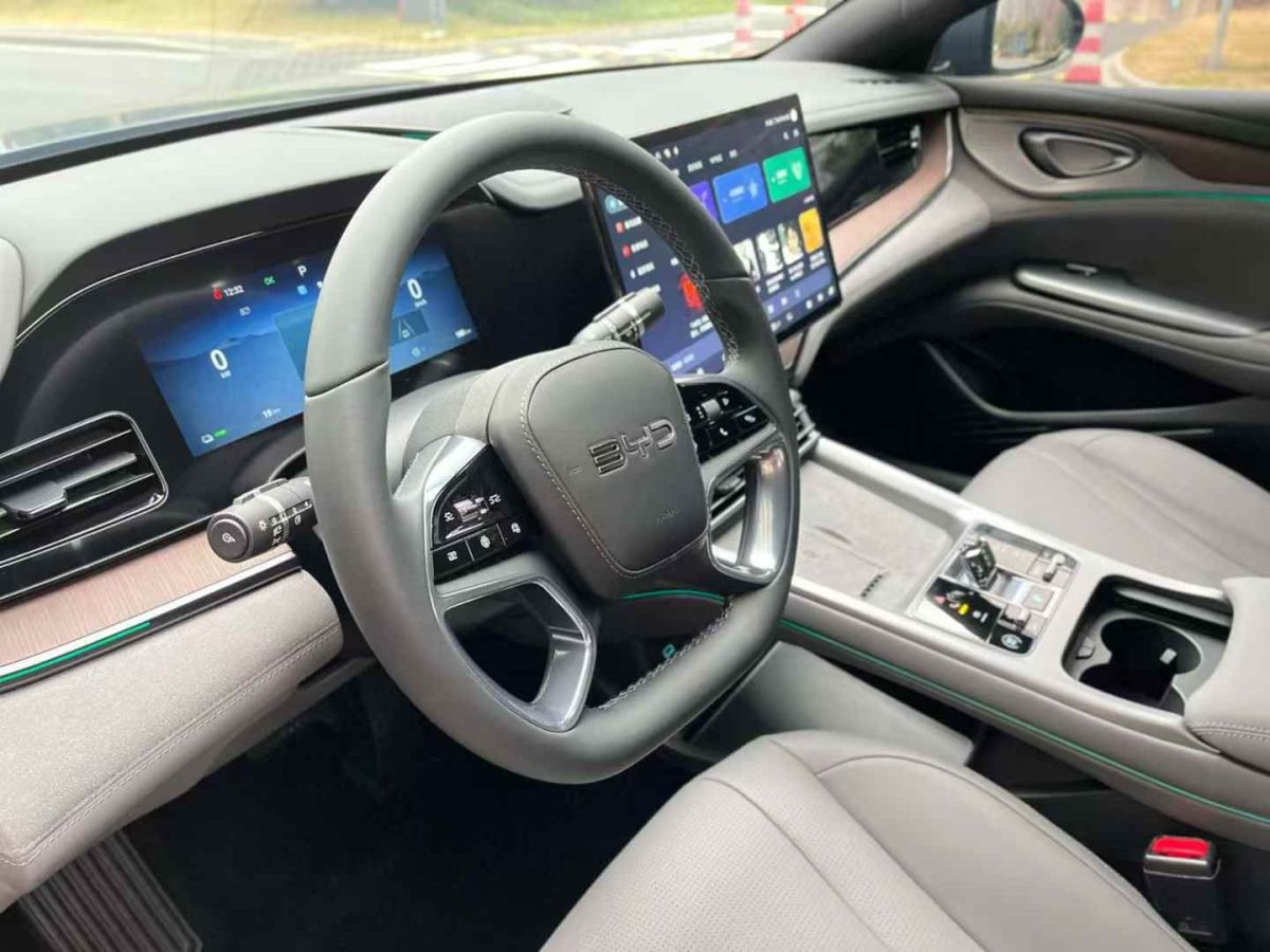 比亞迪 宋L DM-i  2024款 112km 超越型圖片