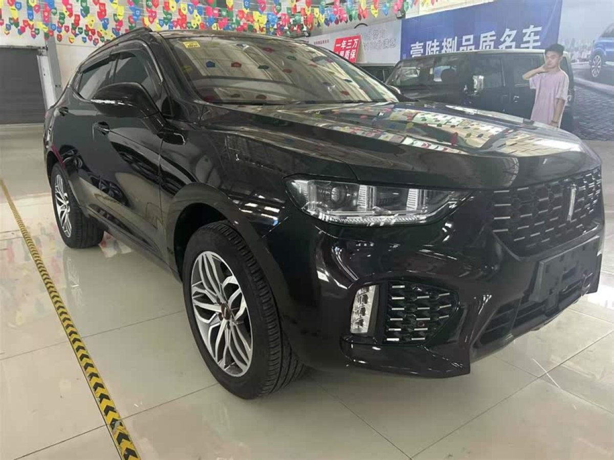 WEY VV5  2019款  升級(jí)款 2.0T 兩驅(qū)超豪型 國(guó)VI圖片