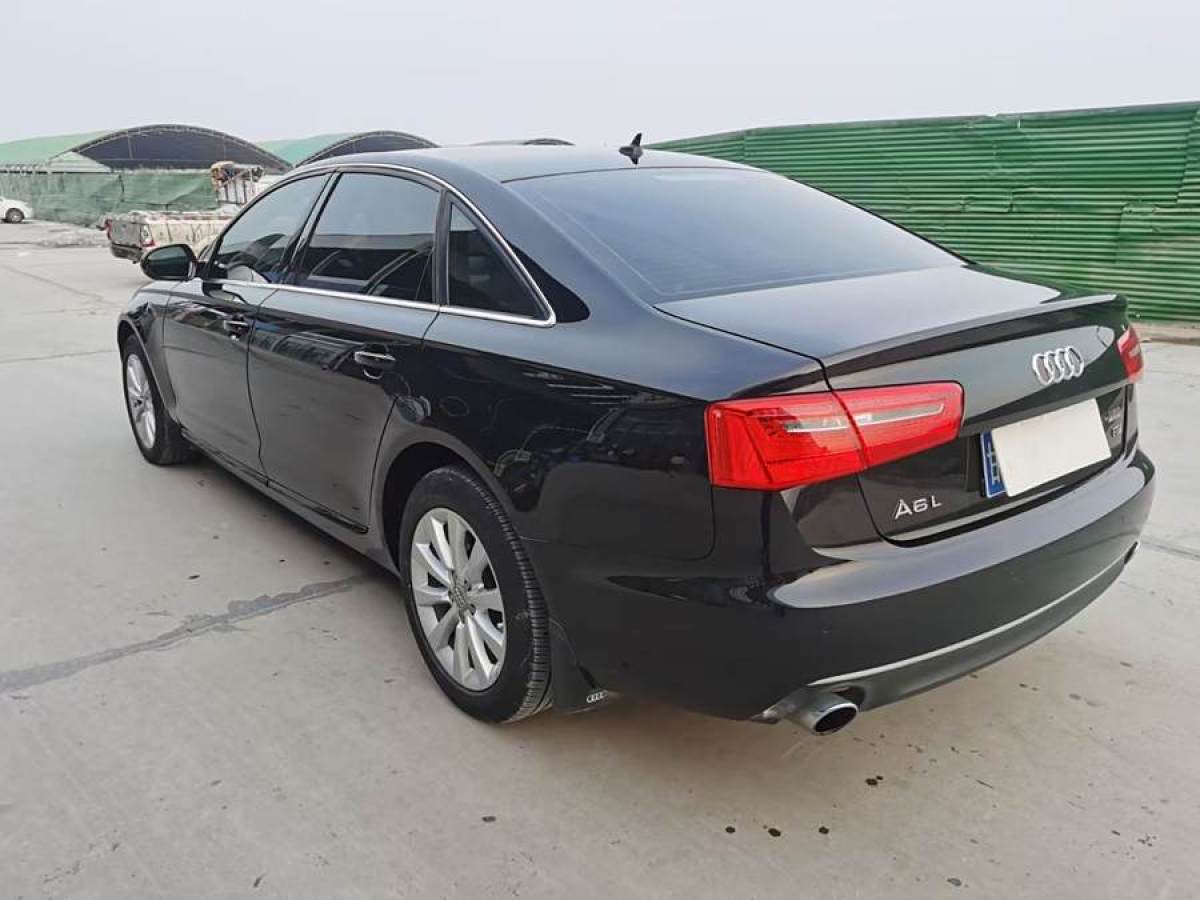 奧迪 奧迪A6L  2014款 TFSI 標(biāo)準(zhǔn)型圖片