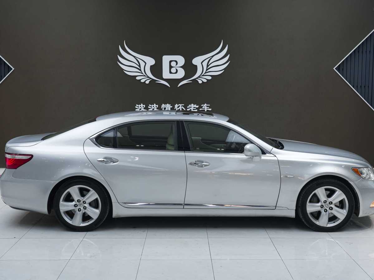 雷克薩斯 LS  2006款 460L 尊貴版圖片