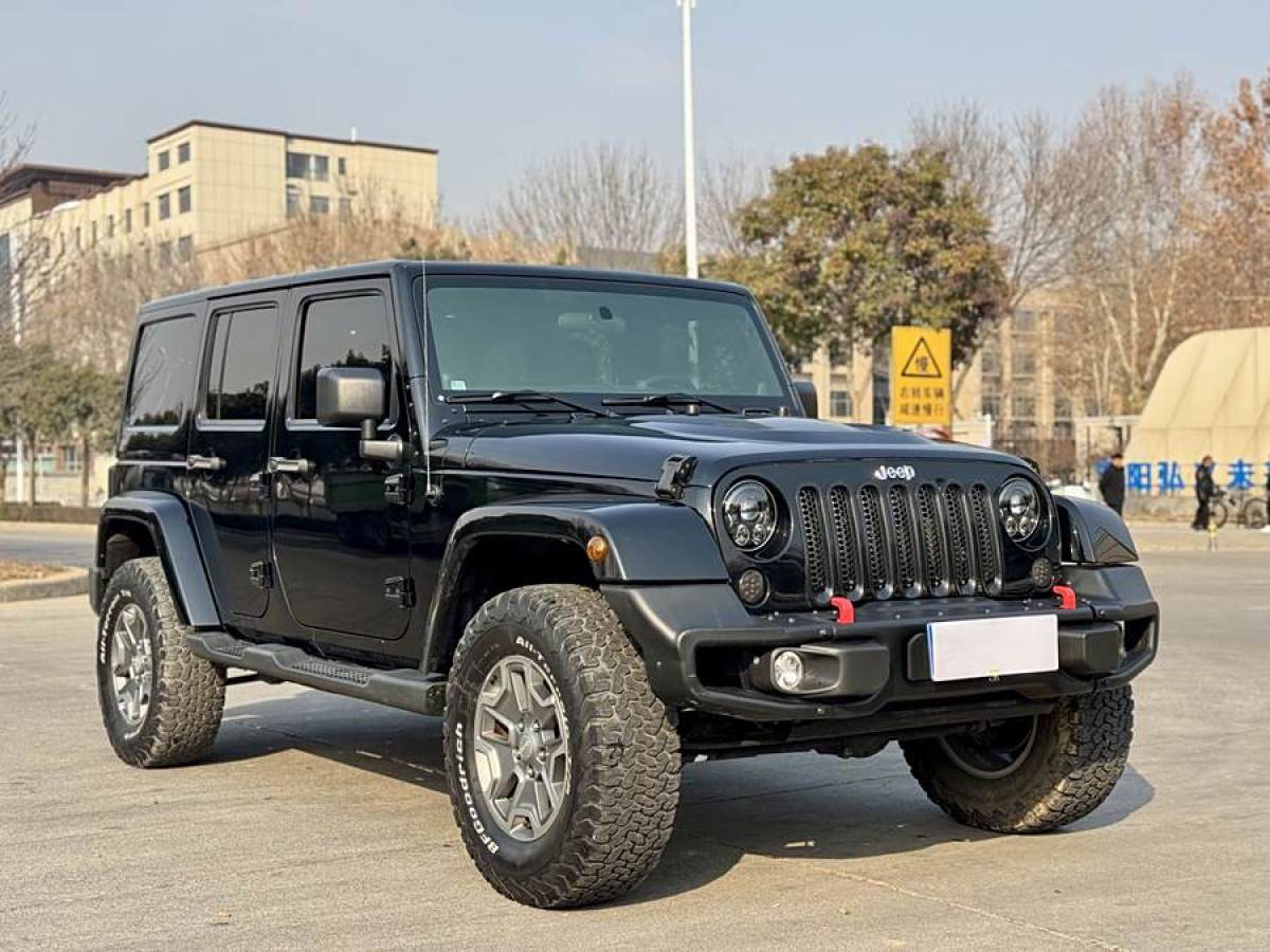 Jeep 牧馬人  2011款 3.8L Sahara 四門版圖片