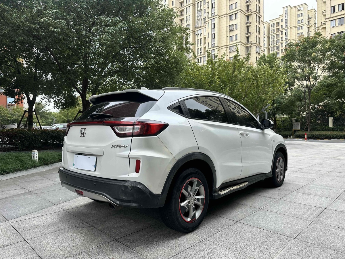 本田 XR-V  2015款 1.5L LXi CVT經(jīng)典版圖片