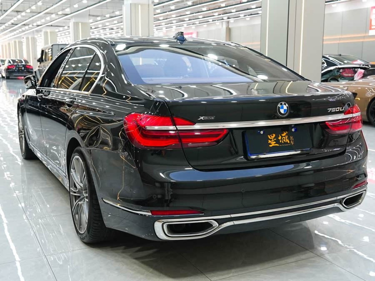 寶馬 寶馬7系  2017款 750Li xDrive 個性化定制版 四座圖片