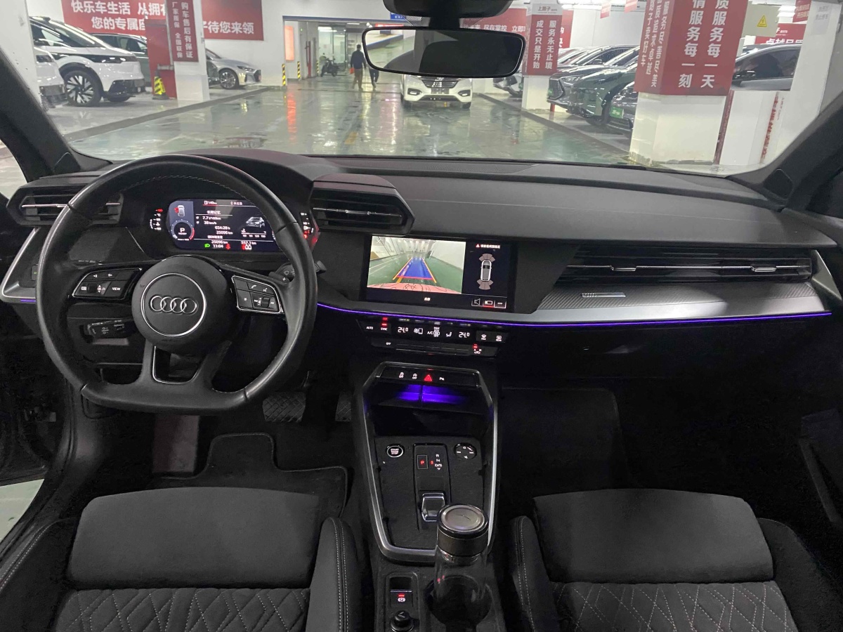 奧迪 奧迪A3  2024款 Sportback 35 TFSI RS套件燃速型圖片