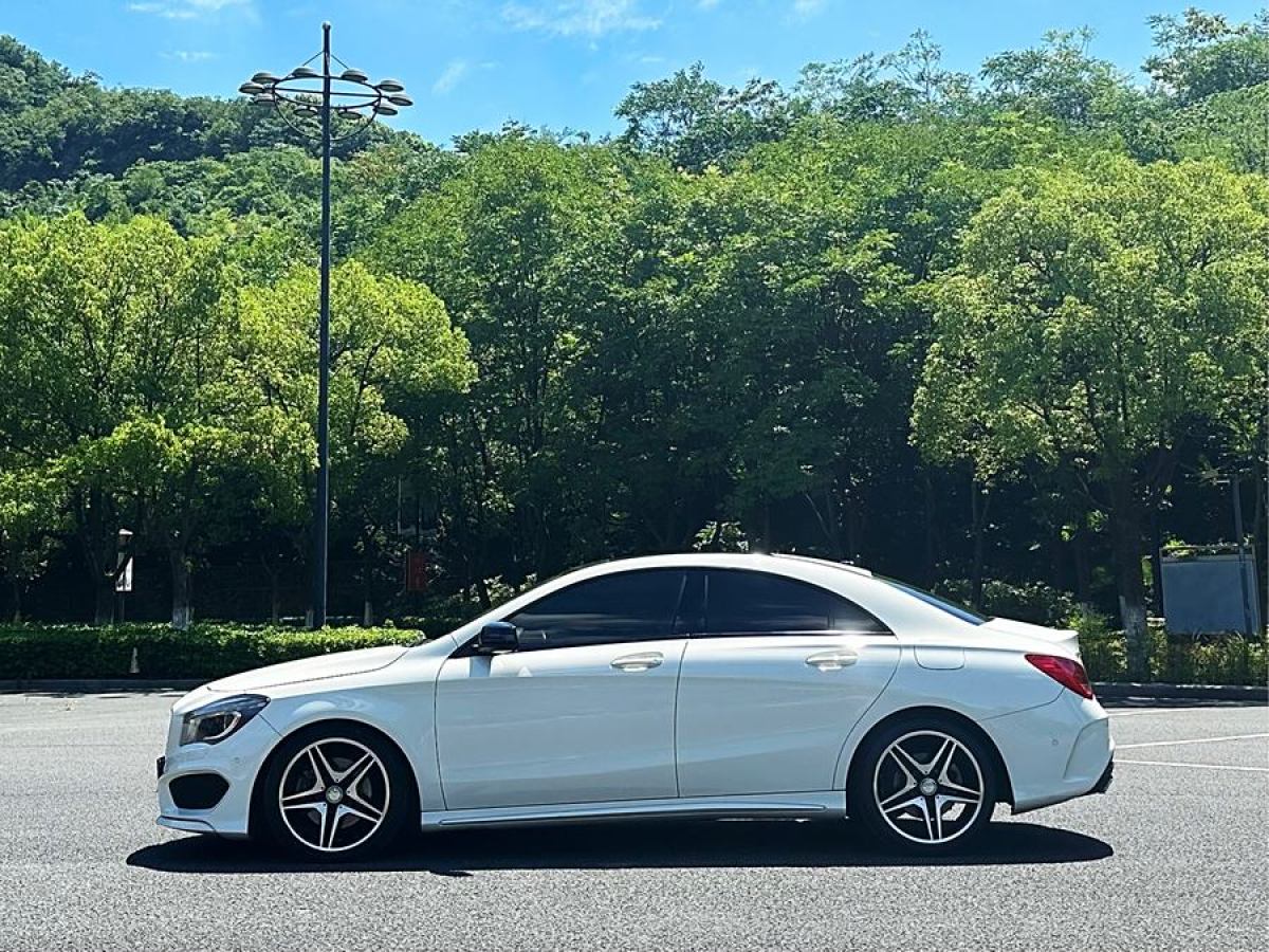 2015年10月奔馳 奔馳CLA級  2014款 CLA 260 4MATIC