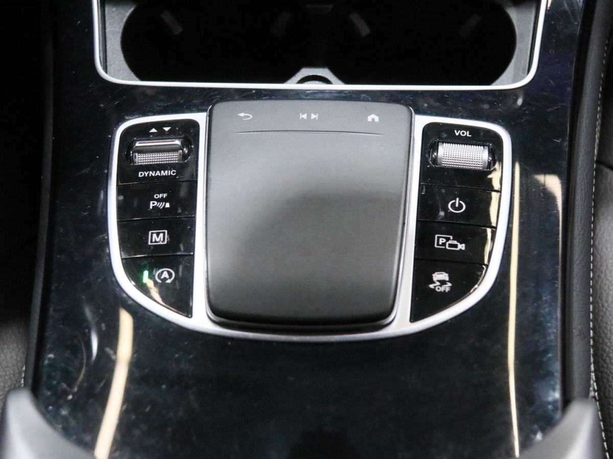 奔驰 奔驰GLC  2020款 GLC 260 L 4MATIC 动感型图片
