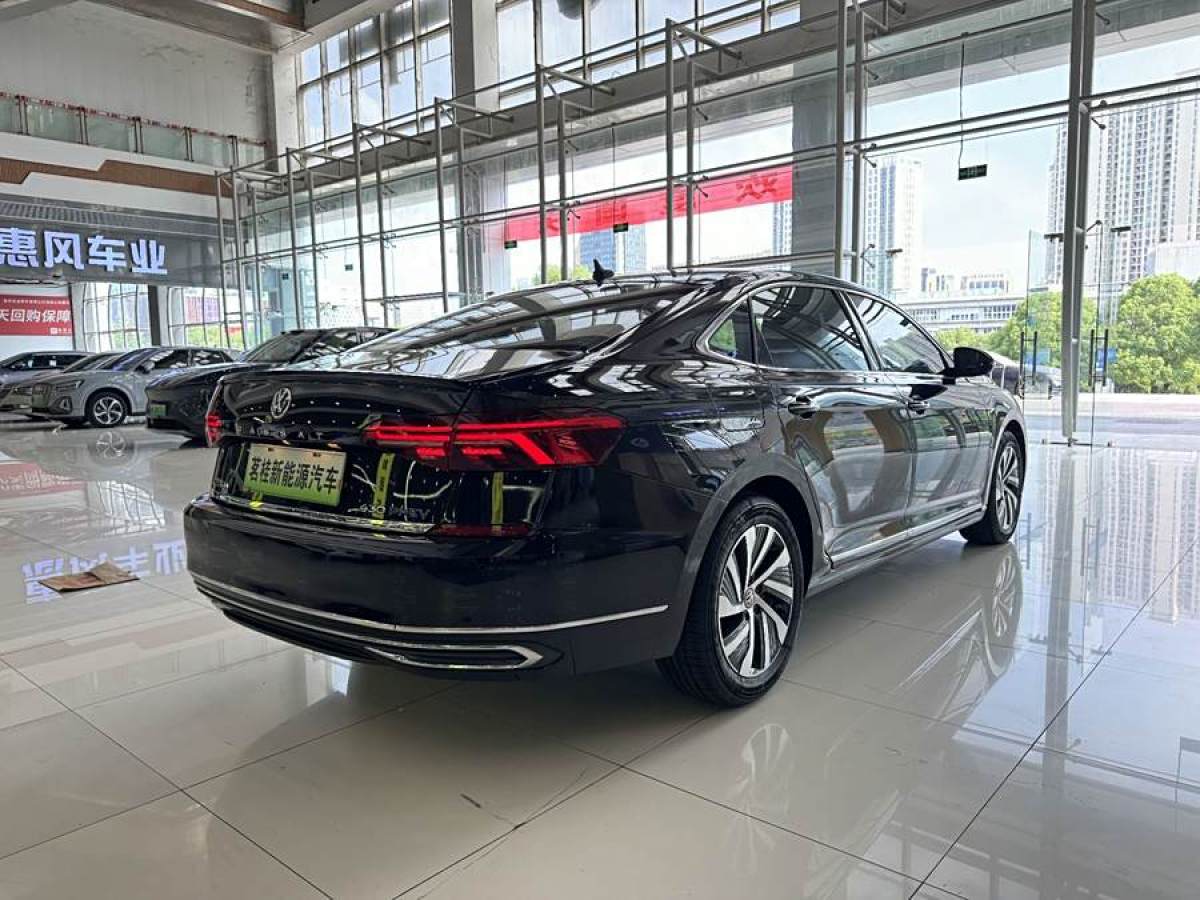 大眾 帕薩特新能源  2023款 430PHEV 混動(dòng)豪華版圖片