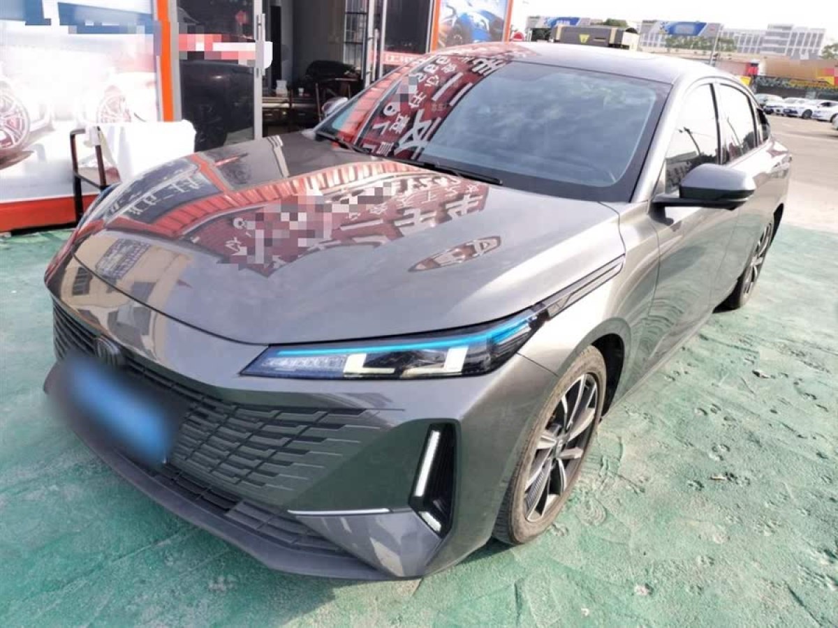 長安 逸達(dá)  2023款 藍(lán)鯨NE 1.5T GDI DCT領(lǐng)航型圖片