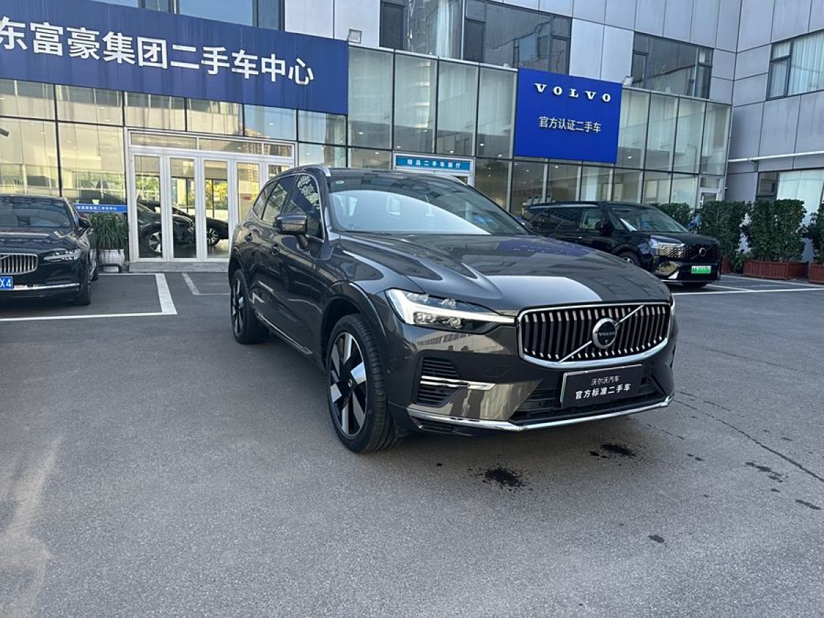 沃爾沃 XC60新能源  2024款 T8 插電混動(dòng) 長(zhǎng)續(xù)航四驅(qū)智雅豪華版圖片