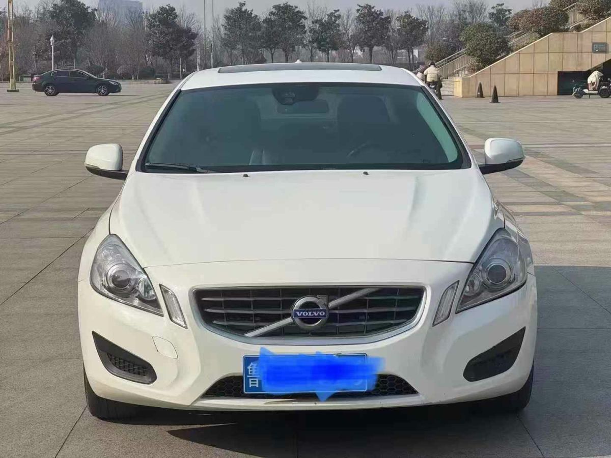 沃爾沃 S60  2011款 2.0T 智雅版圖片