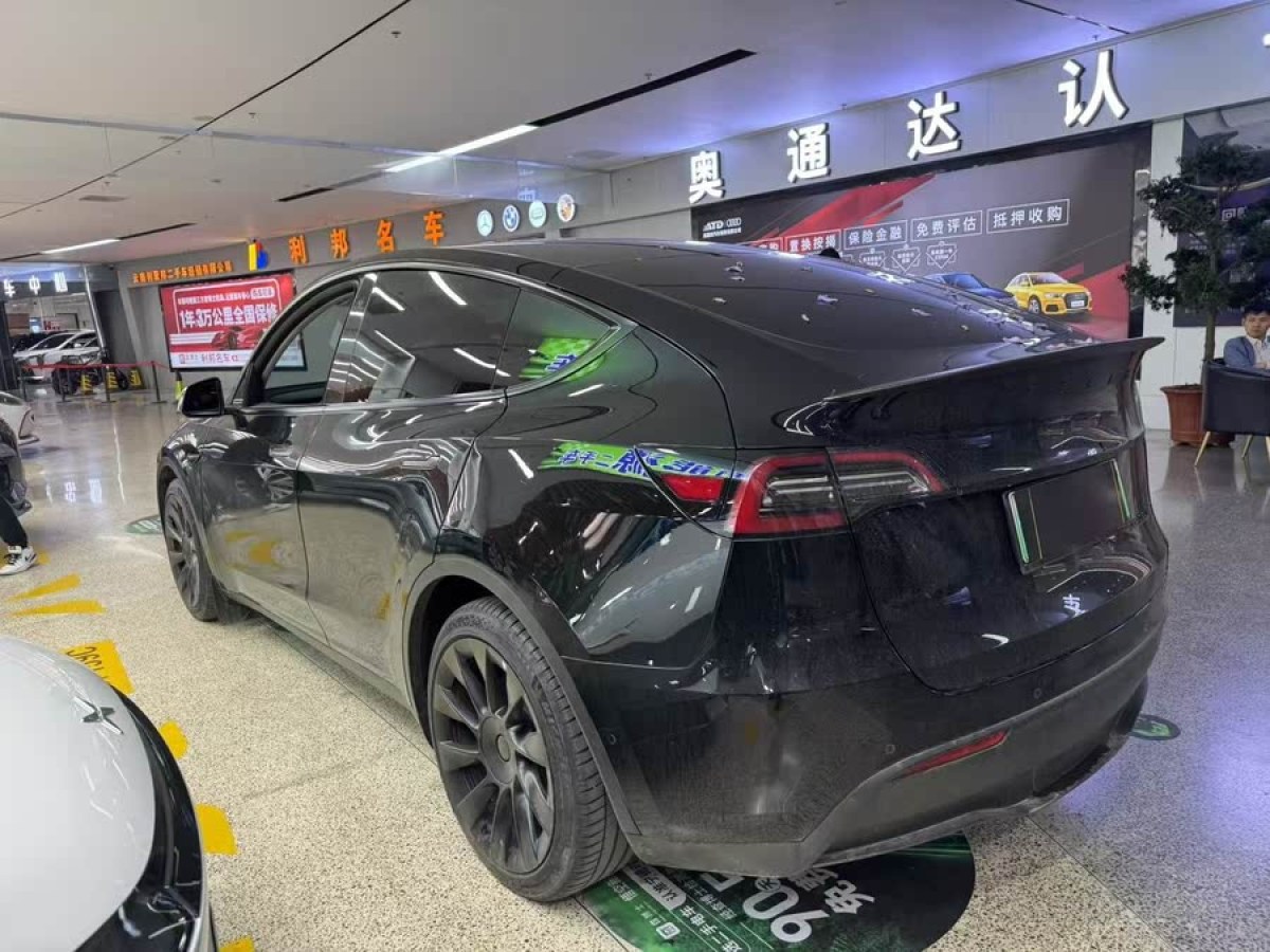 特斯拉 Model Y  2022款 改款 長(zhǎng)續(xù)航全輪驅(qū)動(dòng)版圖片