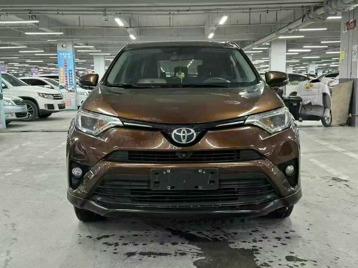 豐田 RAV4 圖片