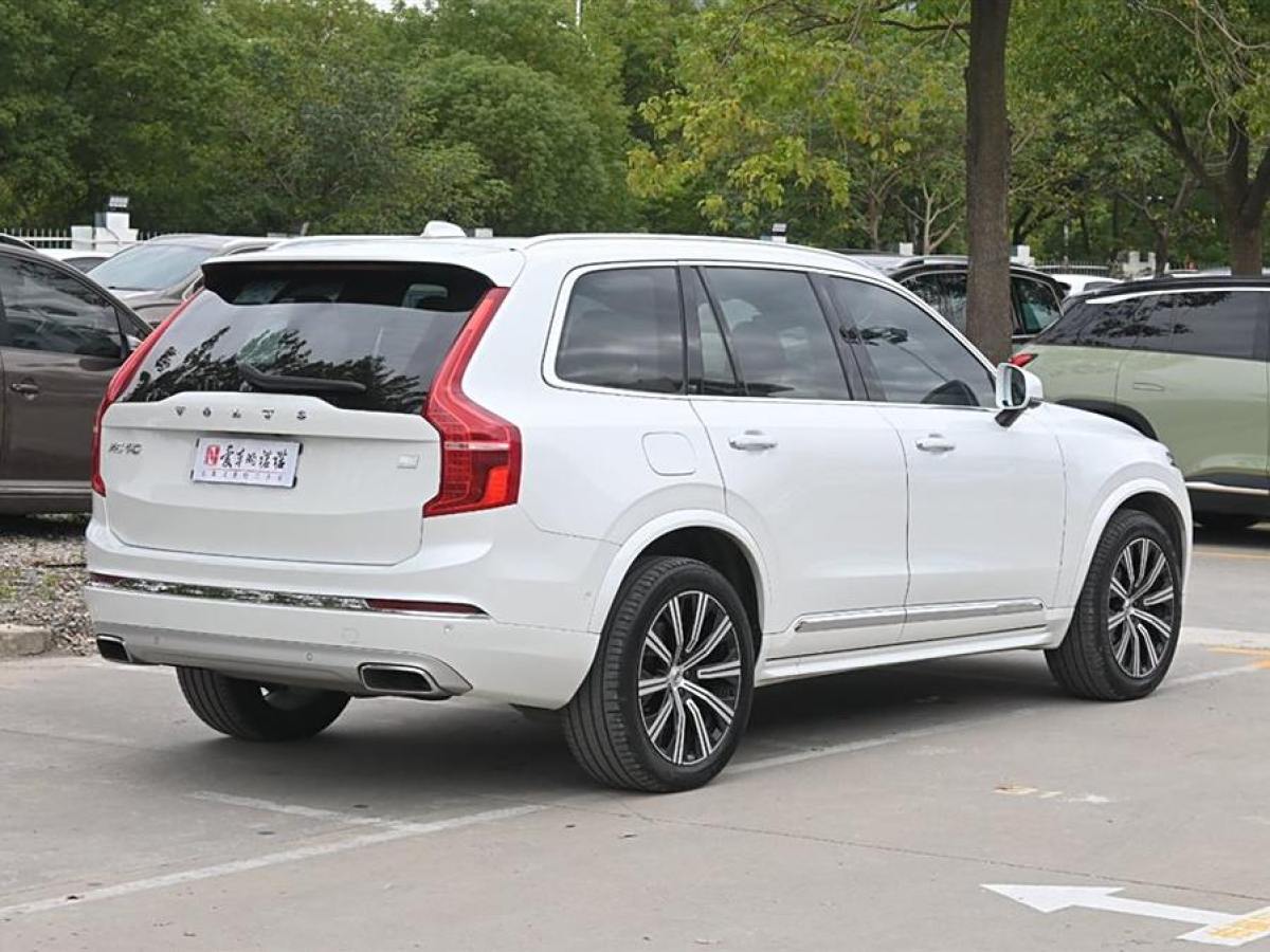 沃爾沃 XC90新能源  2021款 E驅(qū)混動(dòng) T8 智尊豪華版 7座圖片