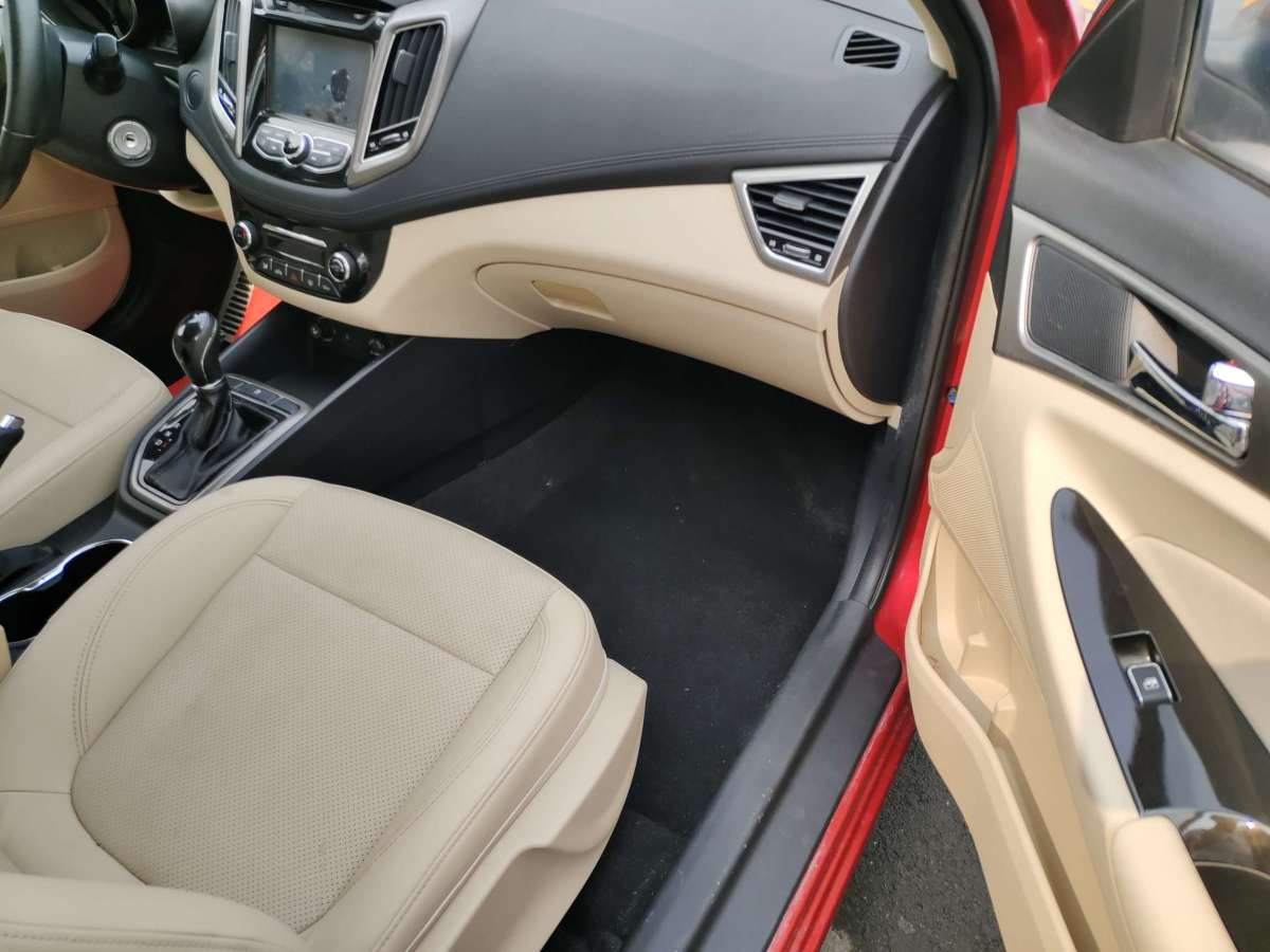 長安 逸動  2016款 1.6L 自動領尚型圖片
