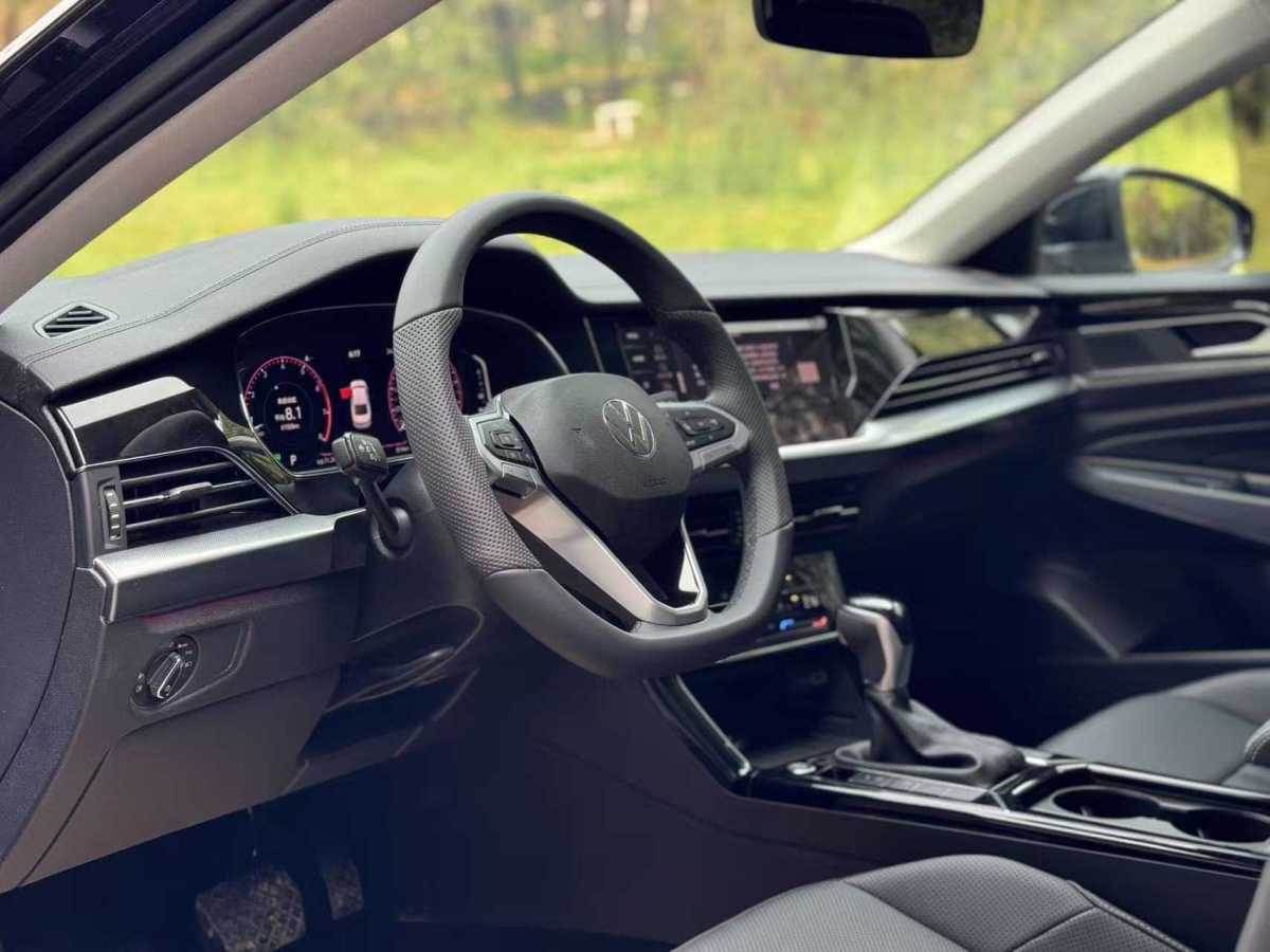 大眾 帕薩特  2025款 出眾款 380TSI 龍耀版圖片