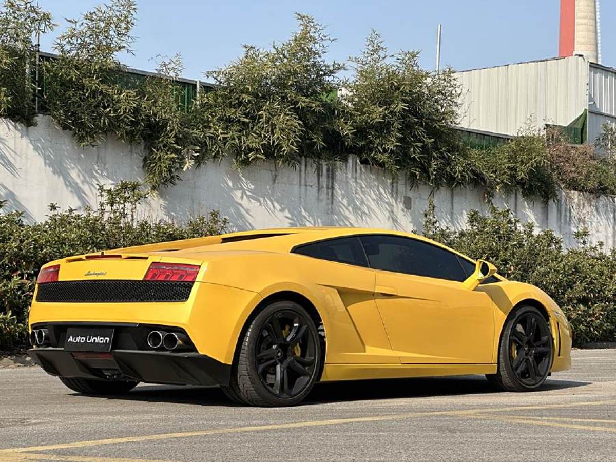 蘭博基尼 Gallardo  2011款 LP 550-2 Tricolore圖片