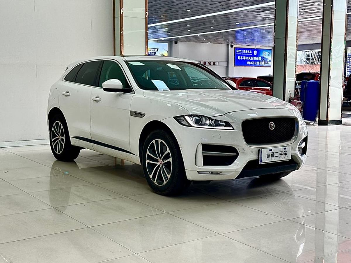 2017年6月捷豹 F-PACE  2016款 3.0 SC 四驅(qū)R-Sport運動版