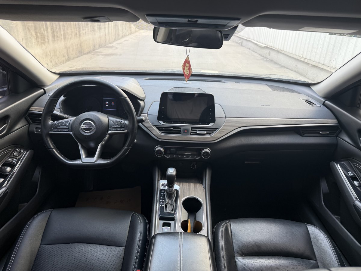 日產(chǎn) 天籟  2020款 改款 2.0L XL 舒適版圖片