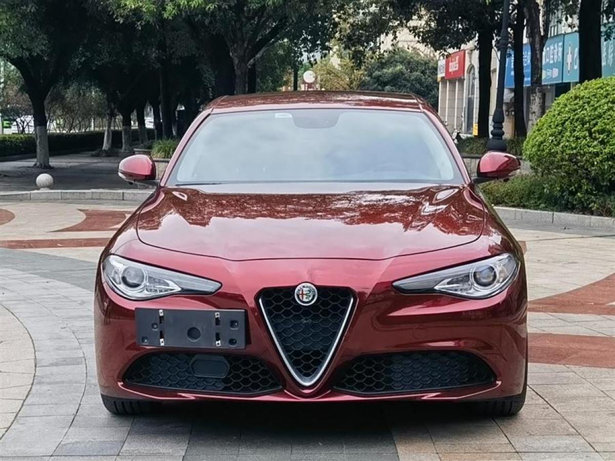 阿爾法·羅密歐 Giulia  2017款 2.0T 200HP 精英版圖片