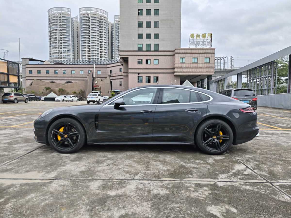 2018年11月保時(shí)捷 Panamera  2017款 Panamera 3.0T
