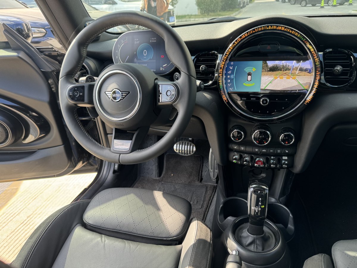 MINI MINI  2022款 2.0T COOPER S 黑標特別版圖片